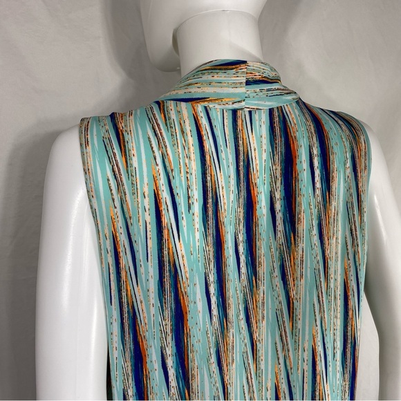 Worthington Sleeveless V-Neck Tunic Length Blouse - Picture 5 of 6